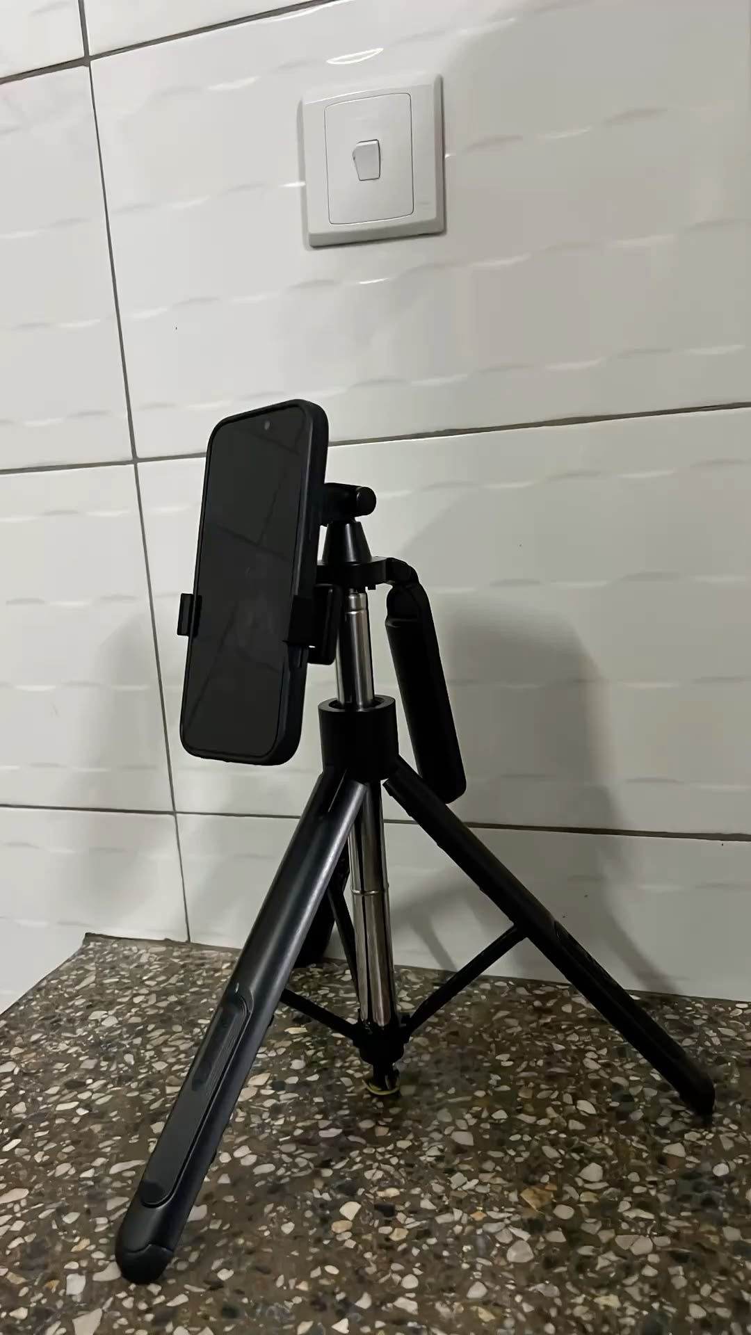 TRÍPODE SELFIE STICK BLUETOOTH 1.5M

⭐⭐⭐⭐⭐